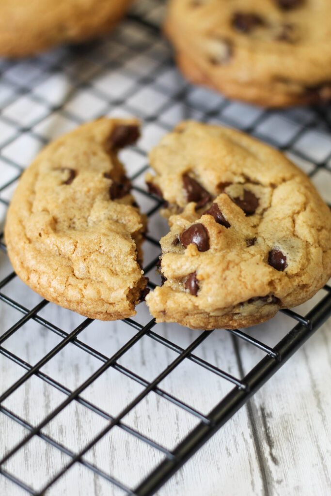 chocolate chip cookies